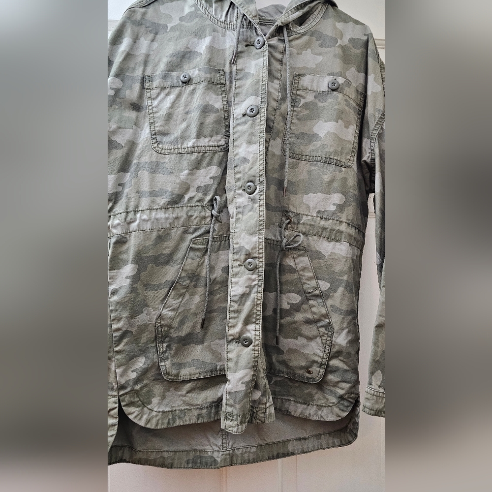 AE Jacket - Picture 3 of 4